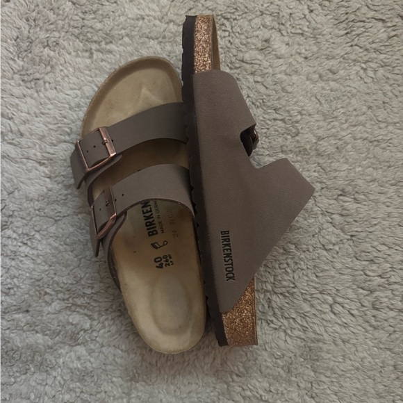 Birkenstock Classic Mocha Sandals - Picture 2 of 5